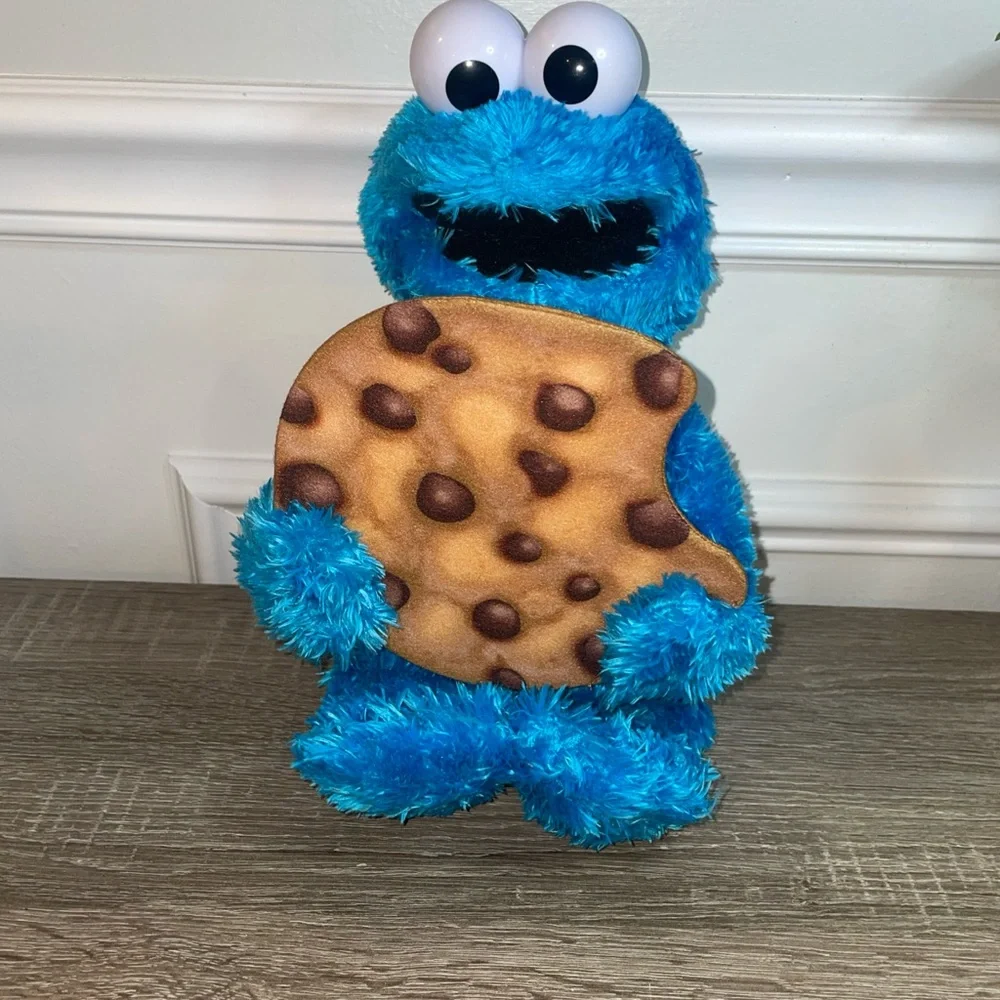 Sesame Street Peek-a-boo Cookie Monster Animated 12" Plush Talks And Plays.(#19) - Picture 4 of 5